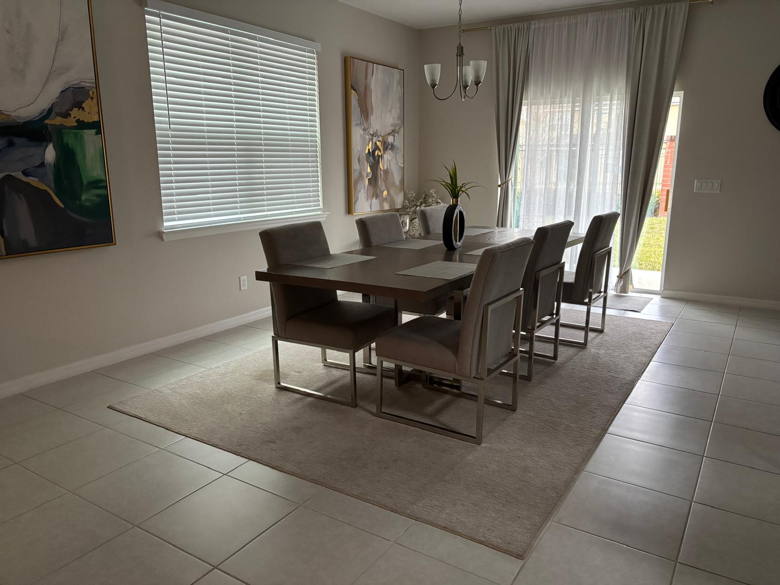 Organized living room cleaning Winter Garden FL