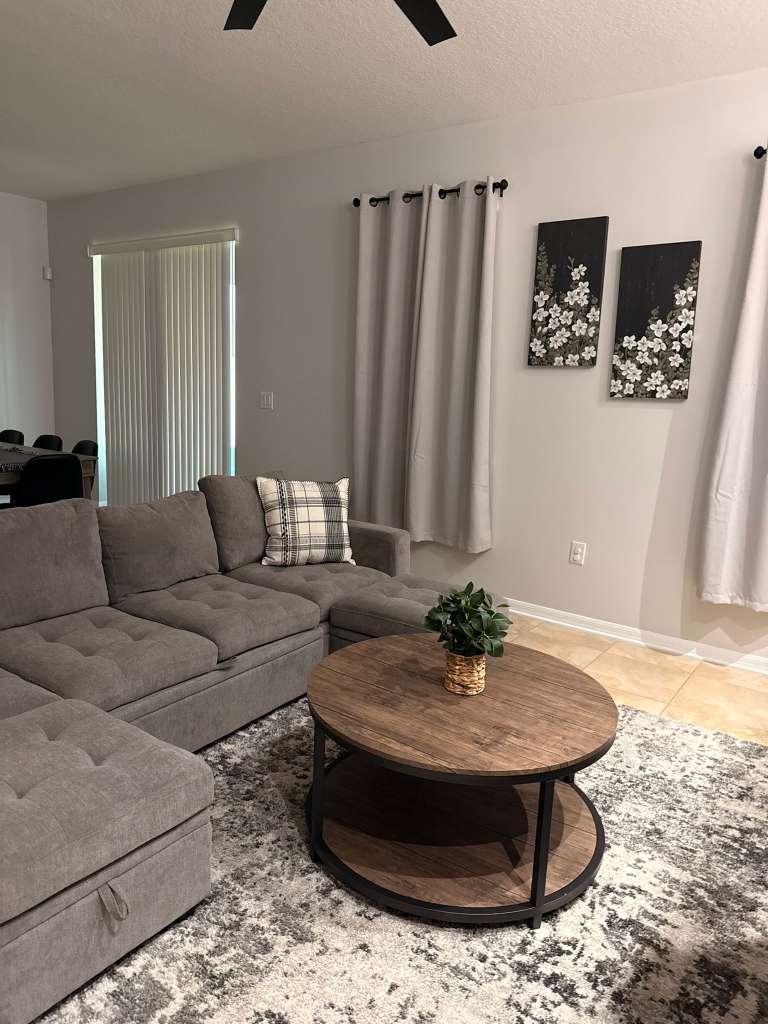 Airbnb Turnover Cleaning Near Disney World FL: What Hosts Need to Know (2026)